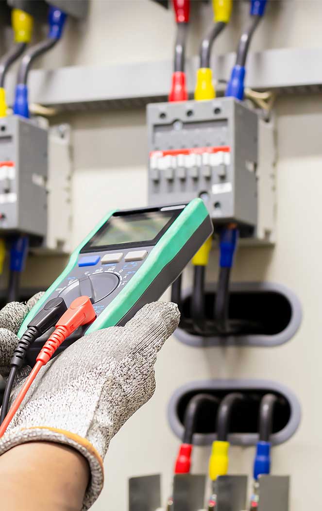 Why Choose L & E for Your Houston Electrical Maintenance Section Image Why Choose L & E for Your Houston Electrical Maintenance Section Image